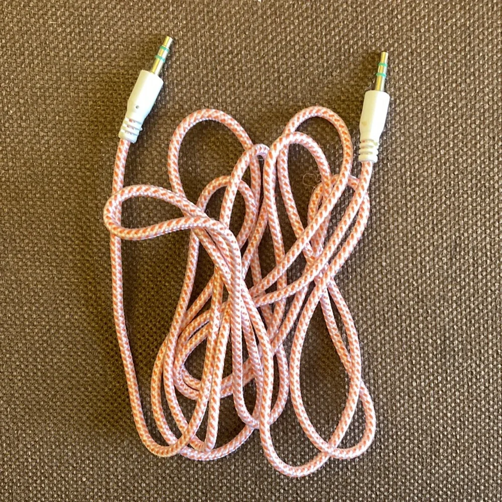 ⚜️Orange and White Fabric Auxiliary Cable!